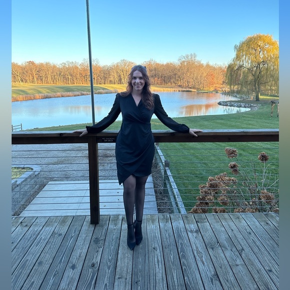 Dress - Picture 3 of 3